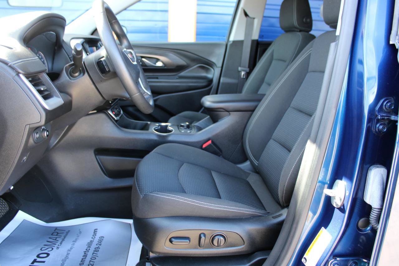 Used 2023 GMC Terrain SLE w/ Driver Convenience Package AWD/4WD image 18