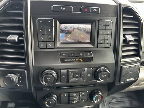 Used 2018 Ford F150 XL w/ Equipment Group 101A Mid AWD/4WD image 12