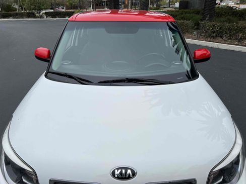 Used 2016 Kia Soul + w/ Designer's Package image 36