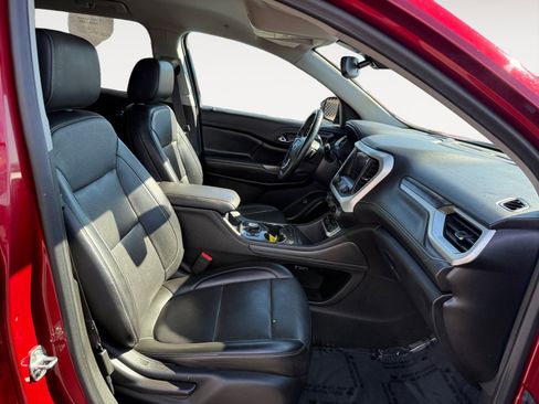 Used 2023 GMC Acadia SLT image 19