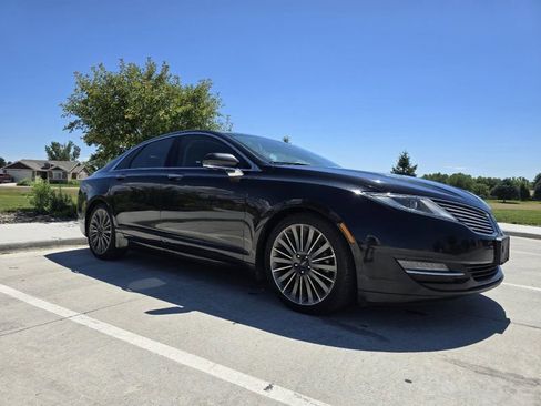 Used 2014 Lincoln MKZ AWD image 10