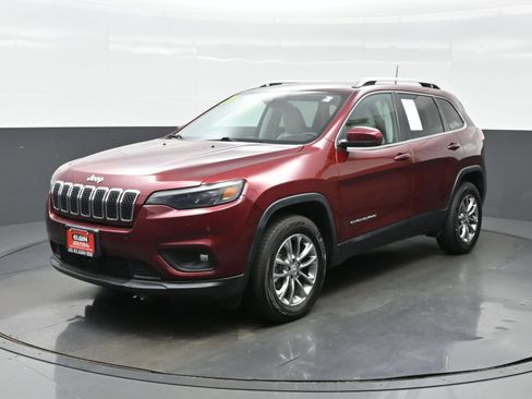 Used 2021 Jeep Cherokee Latitude Lux w/ Comfort/Convenience Group AWD/4WD image 2