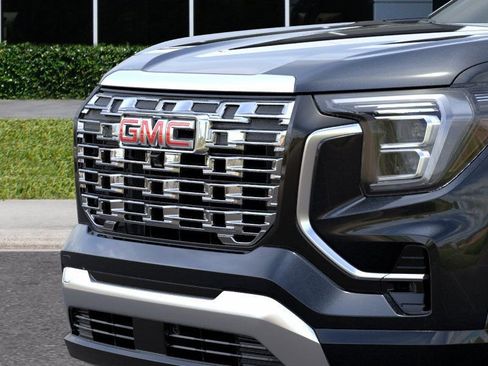 New 2026 GMC Terrain Denali AWD/4WD image 13