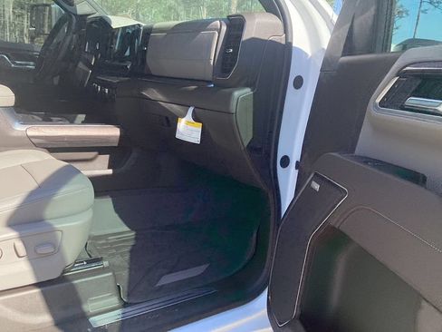 New 2026 Chevrolet Silverado 2500 LTZ AWD/4WD image 25