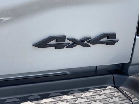 Used 2026 RAM 2500 Big Horn AWD/4WD image 6