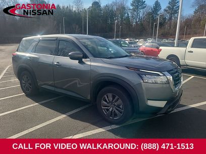 Used 2022 Nissan Pathfinder S