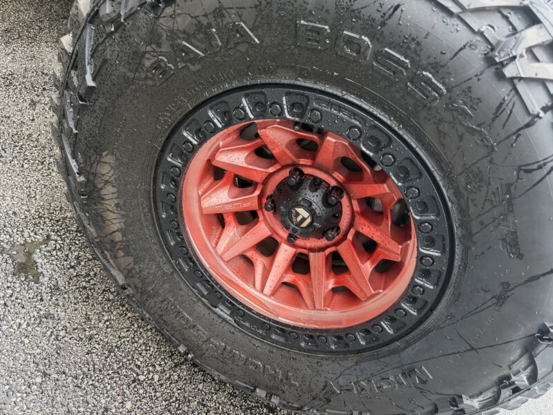 Used 2023 Jeep Wrangler Unlimited Rubicon w/ Safety Group AWD/4WD image 11