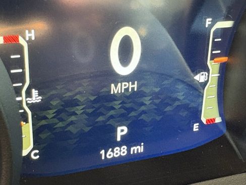 Used 2025 Jeep Wrangler Sport image 19