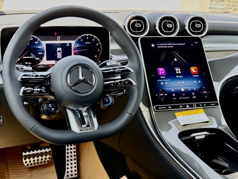 New 2026 Mercedes-Benz GLC 43 AMG 4MATIC image 32