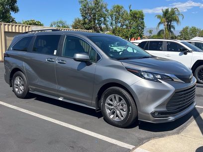 Used 2026 Toyota Sienna XLE