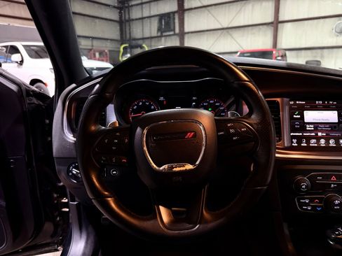 Used 2016 Dodge Charger R/T w/ Blacktop Package RWD image 30