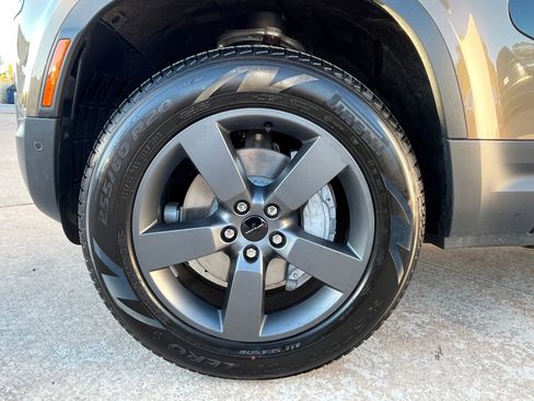 New 2026 Land Rover Defender 110 S image 30