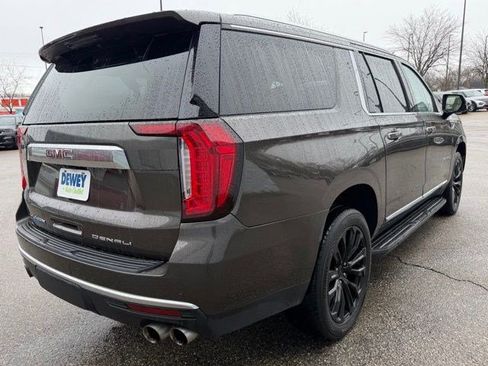 Used 2021 GMC Yukon XL Denali image 5