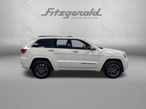 Used 2019 Jeep Grand Cherokee Overland image 8