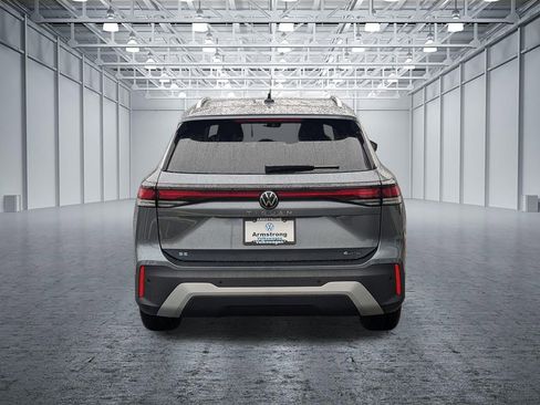 New 2026 Volkswagen Tiguan SE image 4