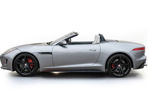 Used 2014 Jaguar F-TYPE S RWD image 10