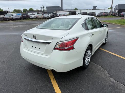 Used 2015 Nissan Altima 2.5 S w/ Power Driver Seat Package FWD image 6