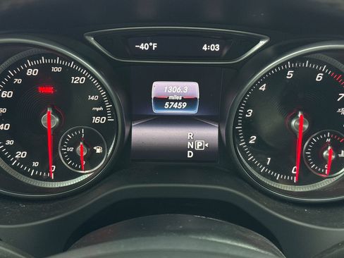 Used 2018 Mercedes-Benz CLA 250 image 22