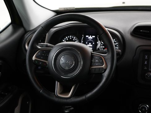 Used 2016 Jeep Renegade 75th Anniversary AWD/4WD image 14