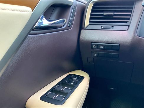 Used 2018 Lexus RX 350 image 35