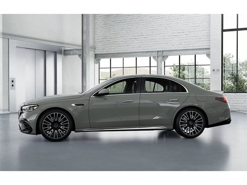 New 2026 Mercedes-Benz E 53 AMG e 4MATIC Sedan image 35