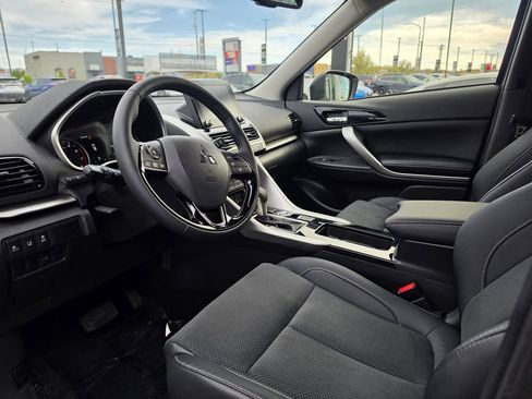 Used 2026 Mitsubishi Eclipse Cross SE AWD/4WD image 9
