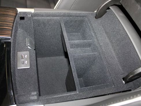 New 2026 Cadillac Escalade ESV Luxury image 26