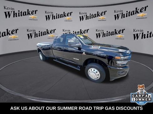 Used 2025 RAM 3500 Big Horn AWD/4WD image 2