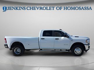 Used 2024 RAM 3500 Big Horn AWD/4WD video 1