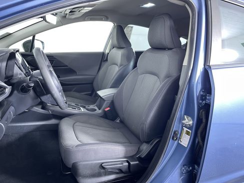 Used 2024 Subaru Crosstrek 2.0i Premium image 15