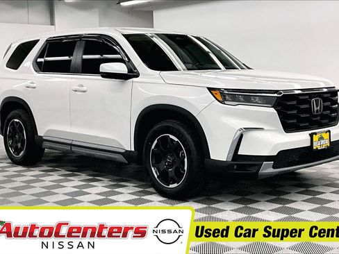 Used 2025 Honda Pilot EX-L image 1