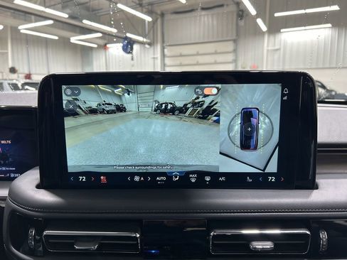 Certified 2025 Lincoln Aviator Reserve w/ Equipment Group 201A image 20