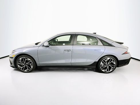 Used 2024 Hyundai Ioniq 6 SEL RWD image 4