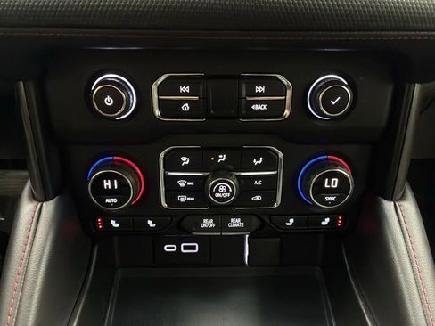 Used 2021 Chevrolet Tahoe RST w/ Luxury Package image 38