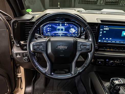 Used 2023 Chevrolet Silverado 1500 ZR2 w/ Technology Package AWD/4WD image 20