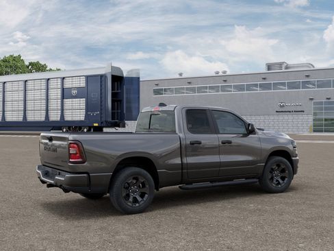New 2026 RAM 1500 Express AWD/4WD image 4