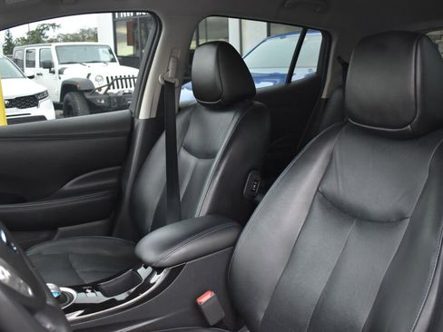 Used 2017 Nissan Leaf SL w/ Premium Package image 26