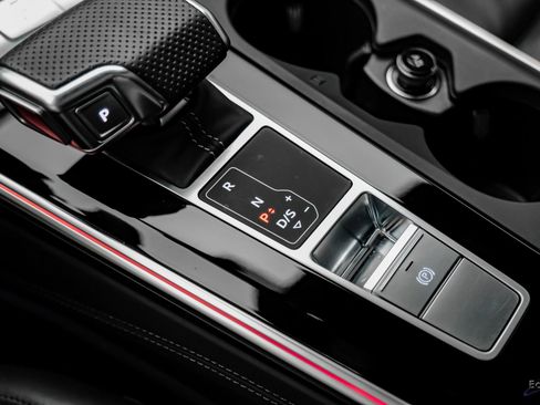 Used 2021 Audi RS 7 Sportback w/ Carbon Optic Package AWD/4WD image 57