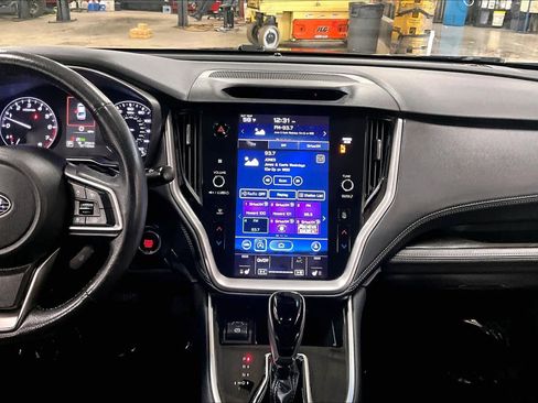 Used 2020 Subaru Legacy Limited image 7