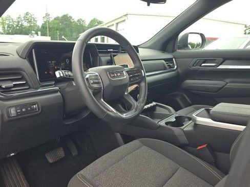 Used 2026 GMC Terrain Elevation w/ Black Edition FWD image 23