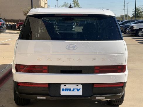 New 2026 Hyundai Santa Fe SE image 5