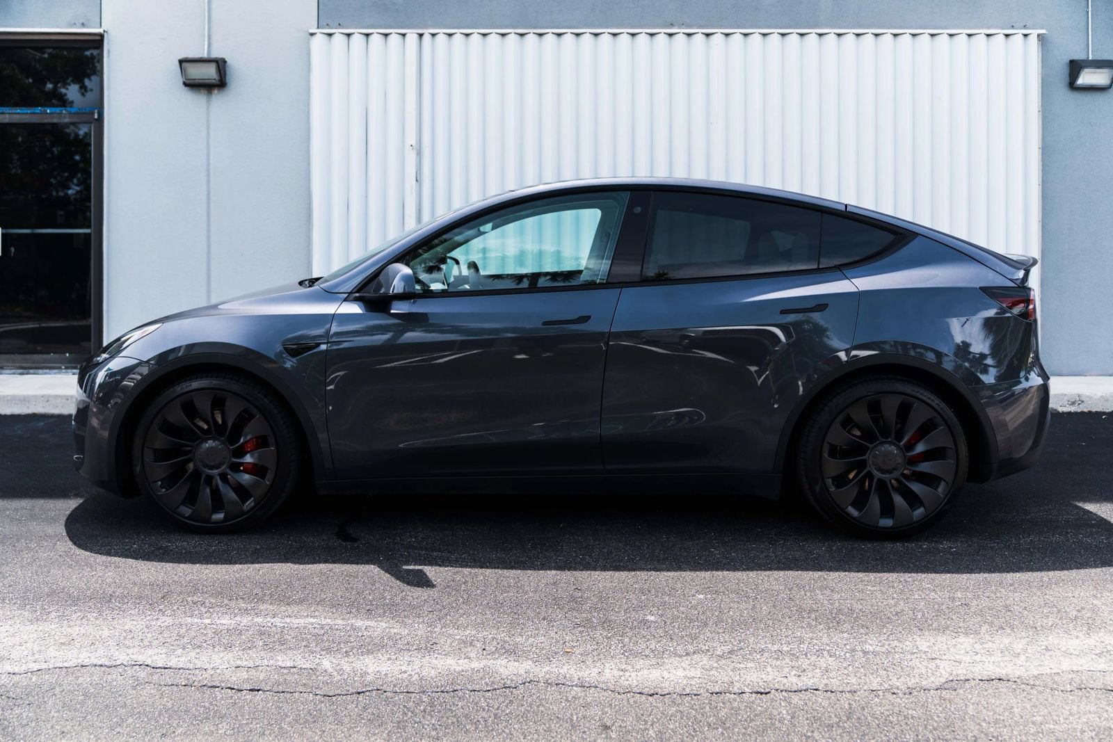 Used 2022 Tesla Model Y Performance AWD/4WD image 4