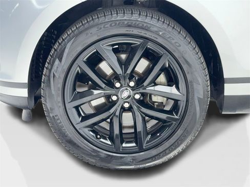 Used 2024 Land Rover Range Rover Velar S image 55