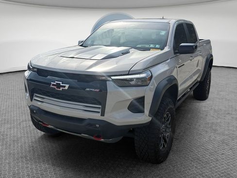 Used 2026 Chevrolet Colorado ZR2 AWD/4WD image 8