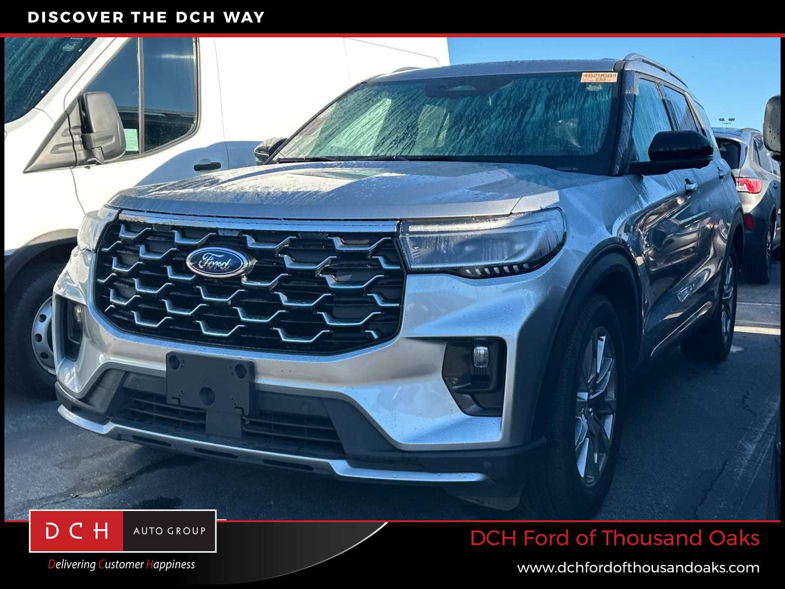 Used 2025 Ford Explorer Platinum RWD image 1