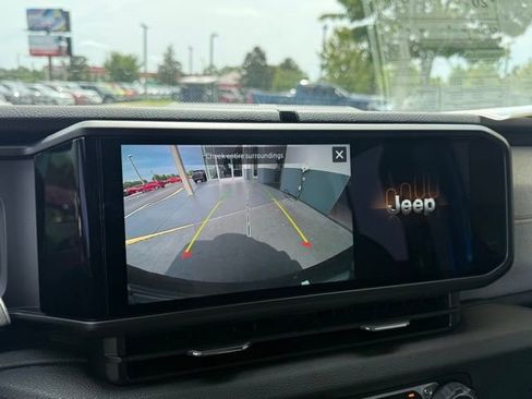 New 2025 Jeep Wrangler Sport S image 19