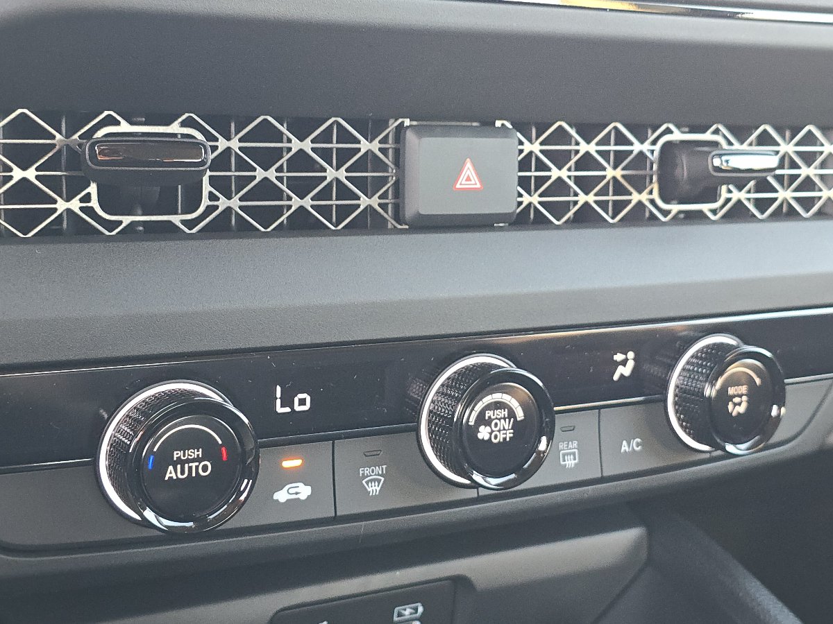 New 2026 Honda Accord LX image 34