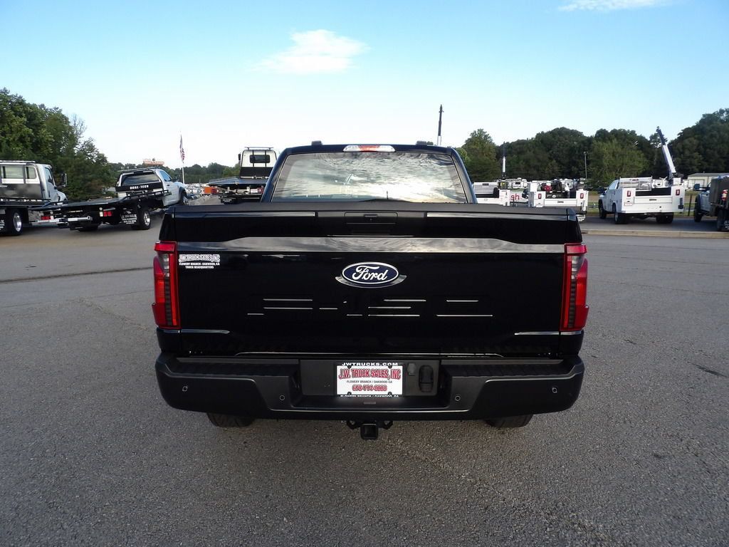 Used 2024 Ford F150 XL AWD/4WD image 5
