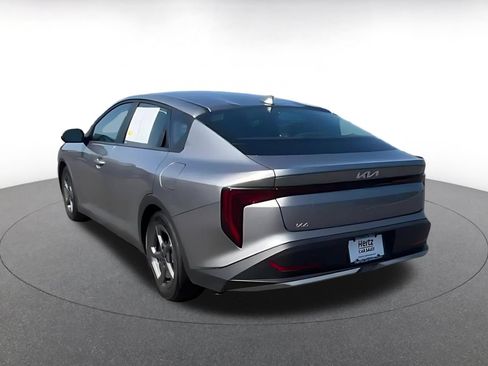 Used 2025 Kia K4 FWD image 11