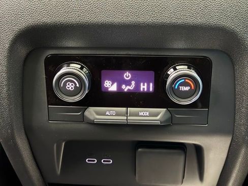 New 2026 Buick Enclave Sport Touring w/ Power Package AWD/4WD image 8